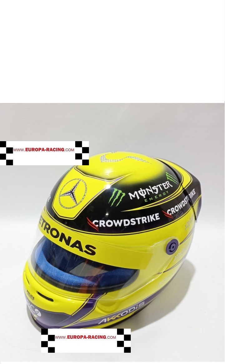 Lewis Hamilton (Mercedes 2022) karthelm